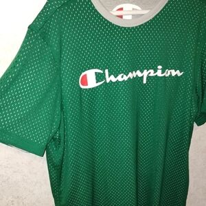 ๐ข Champion Green Short Sleeve Tee